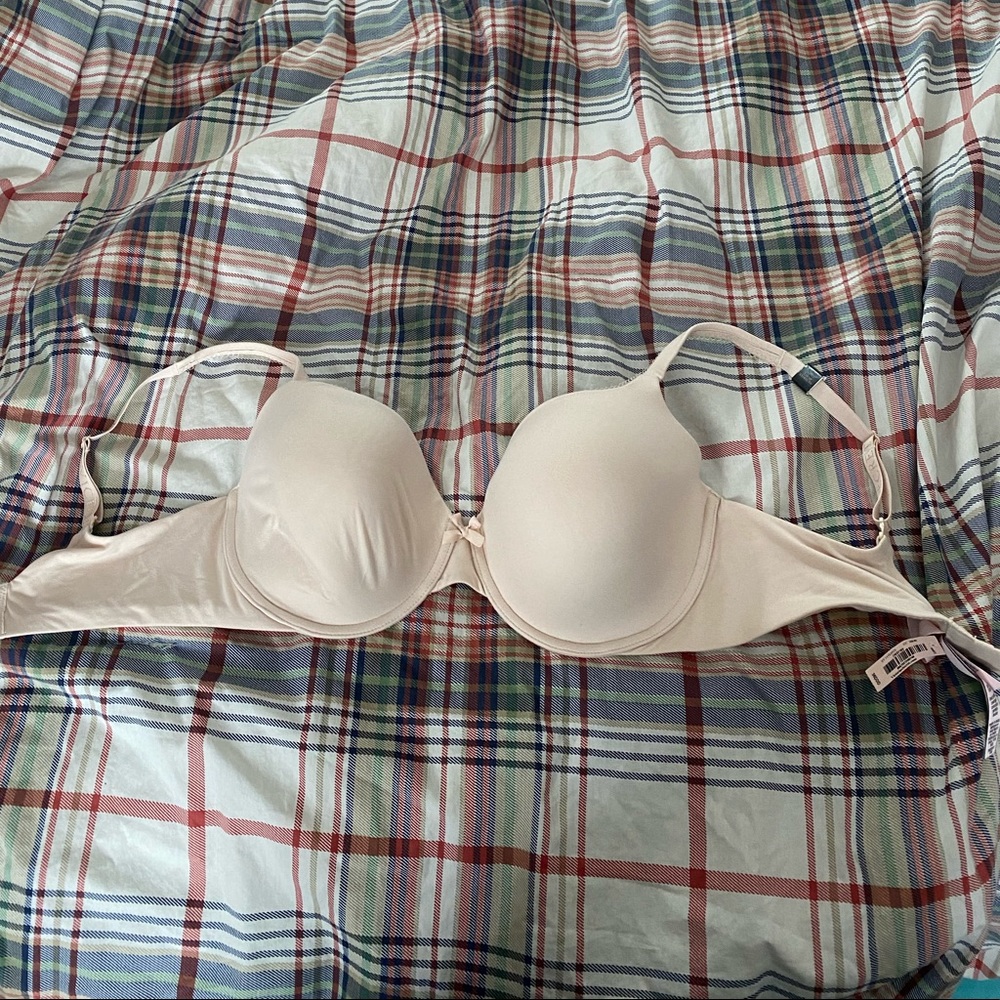 Body by Victoria full coverage bra